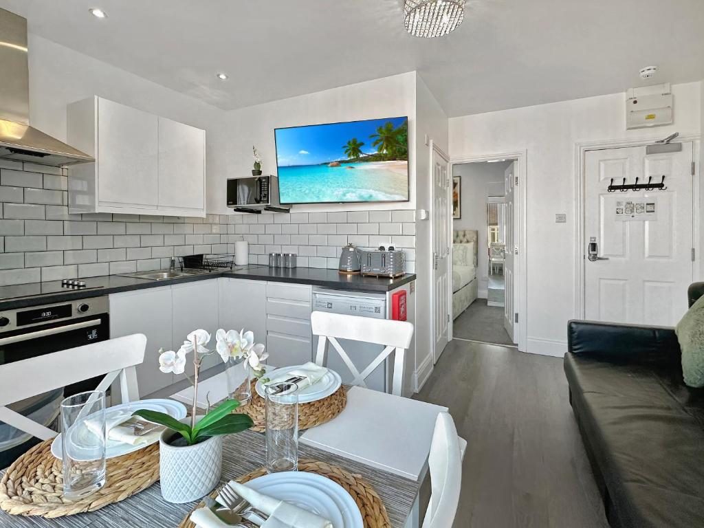 Granada Apartments – Holmfield Road